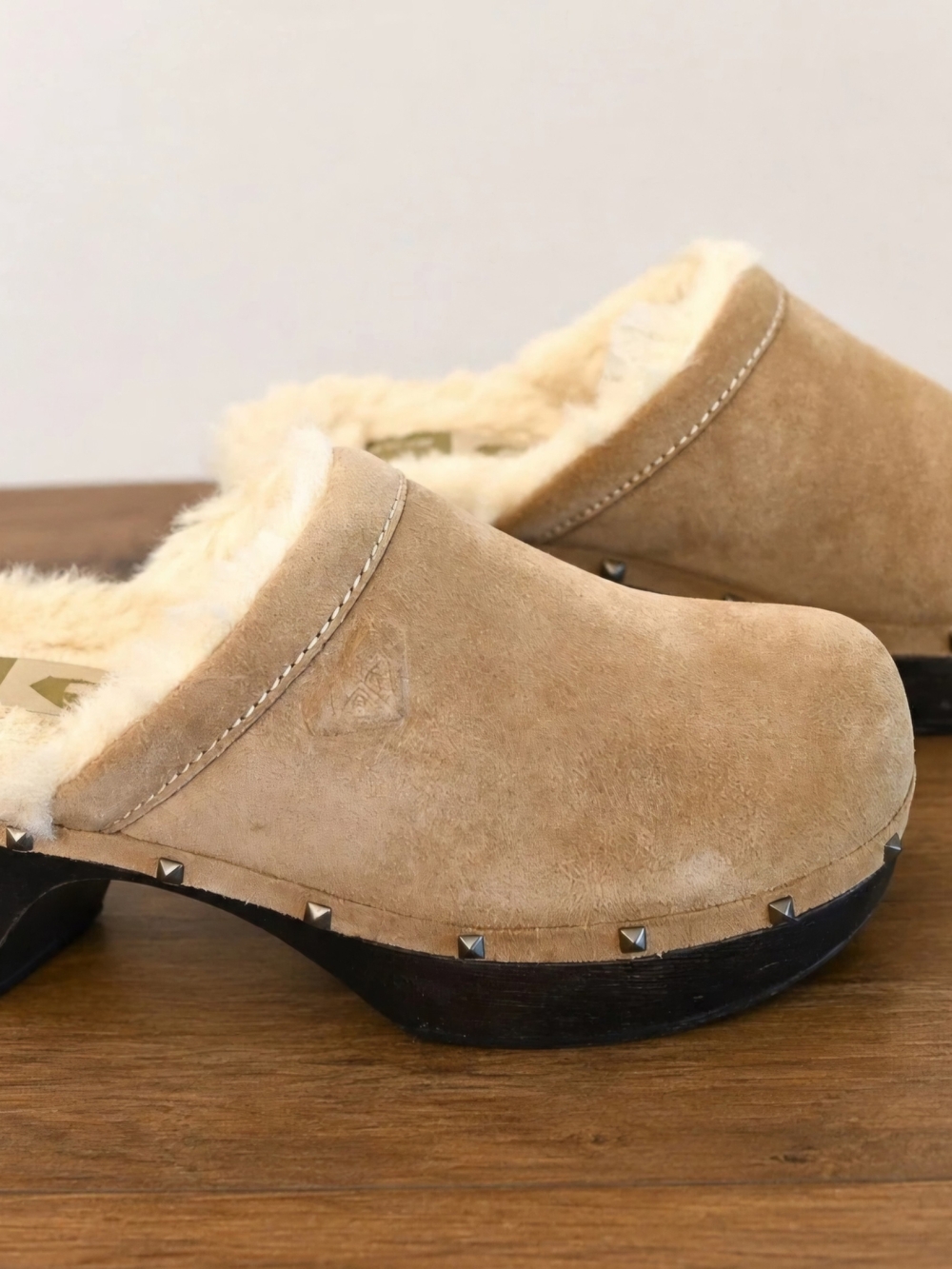 Y2K Roxy Juneau Clogs Women's Size 8 NIB Brown Suede Shearling Lined Mules